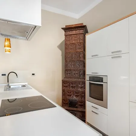 Rog With Balcony Apartamento Liubliana