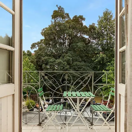 Rog With Balcony Lägenhet *